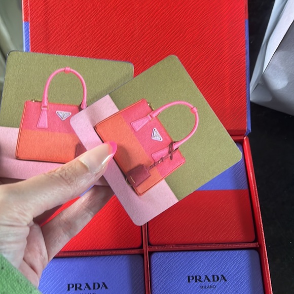 PRADA. RARE. Tile game from Scarlett Johansson’s collaboration with Prada. - Picture 3 of 5